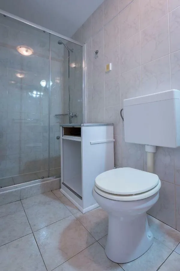 Apartments Goga Mali Losinj