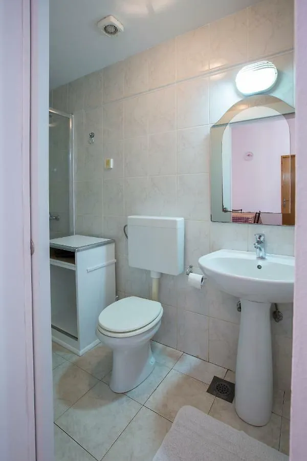 Apartments Goga Mali Losinj