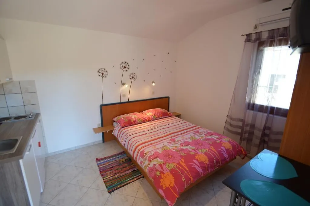 Apartments Goga Mali Losinj
